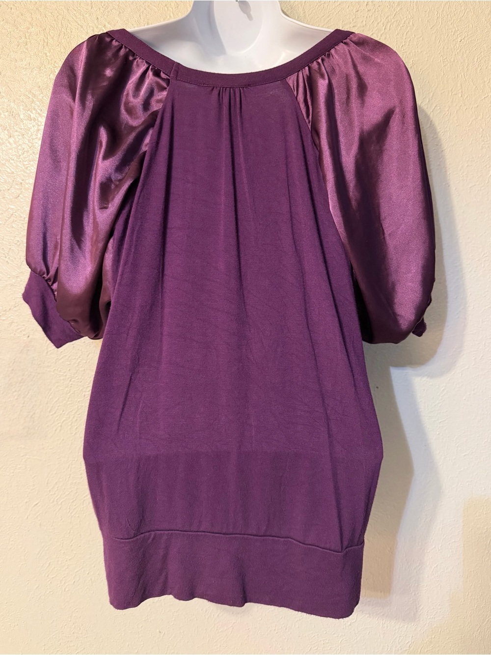 Y2K 2000’s BCBGMaxAzria Plum Purple Knit Satin Puff Balloon Sleeve Top XS - Picture 5 of 7